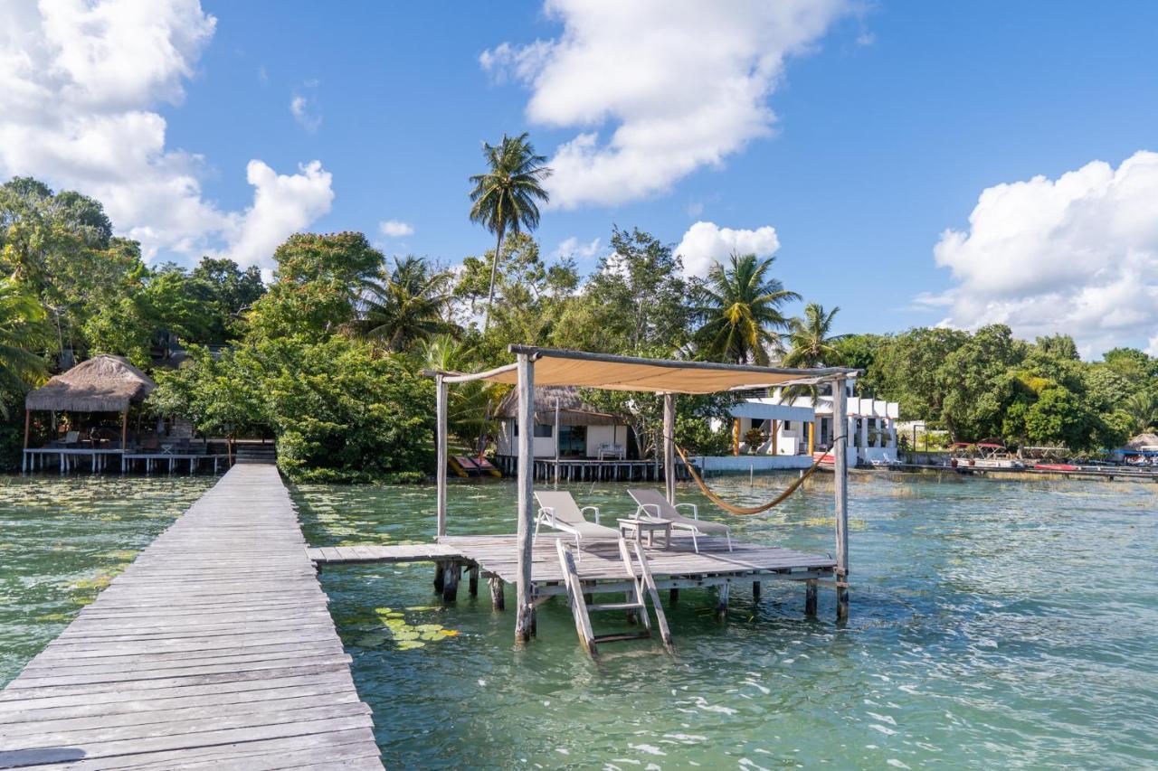 Lagoon Front Hut: Daily Cleaning, Bikes & Kayaks! Bacalar Exteriör bild