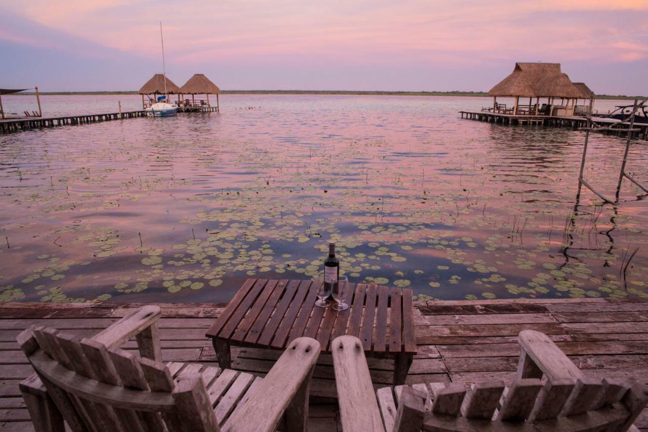 Lagoon Front Hut: Daily Cleaning, Bikes & Kayaks! Bacalar Exteriör bild